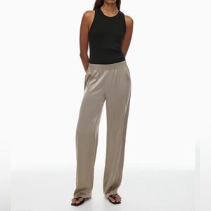 Wilfred Aritzia Satiny Champagne Taupe Wide Leg Full Length Dressy Pants M